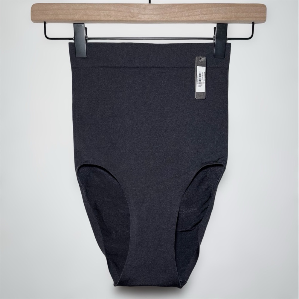 SKIMS High Waisted Bonded Brief in Onyx
